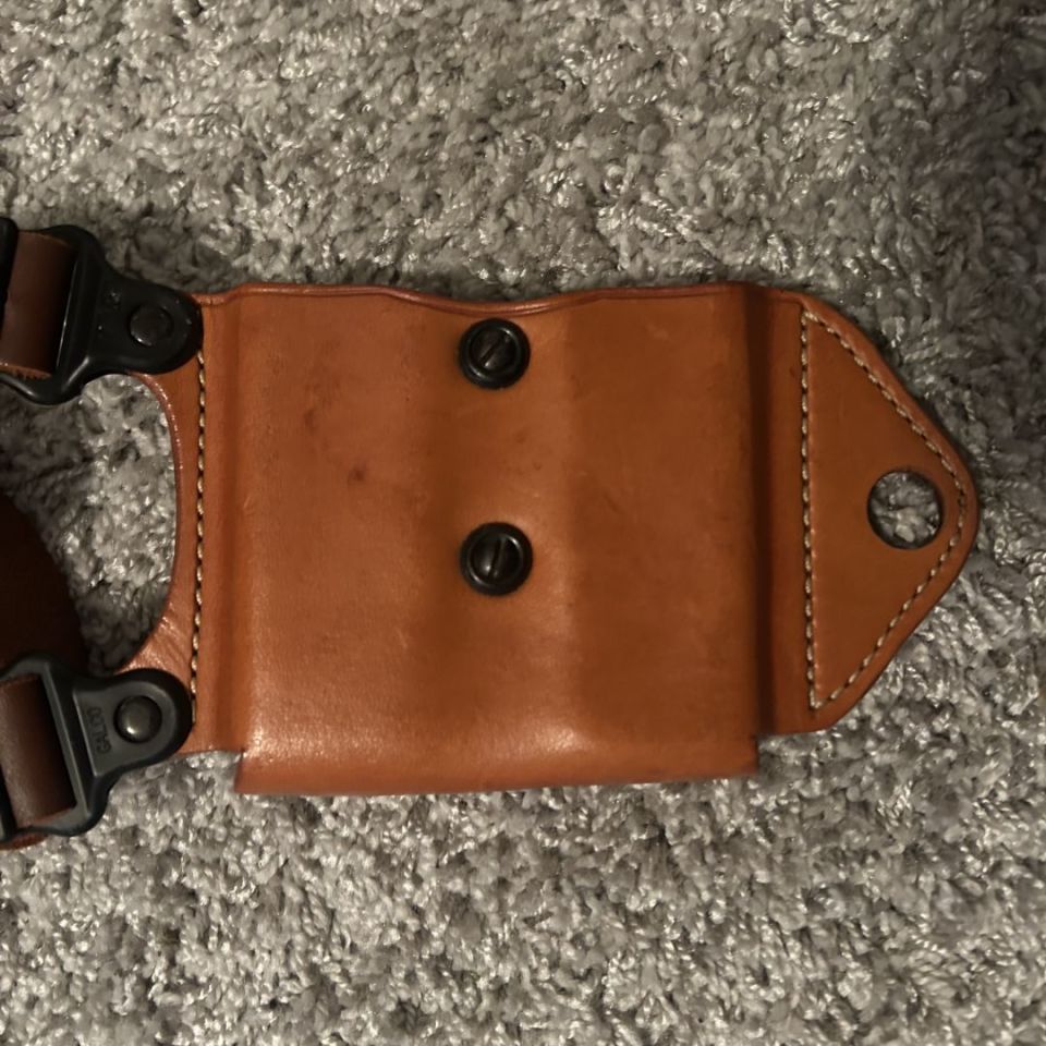 Image 2 - Galco Shoulder Holster. 
