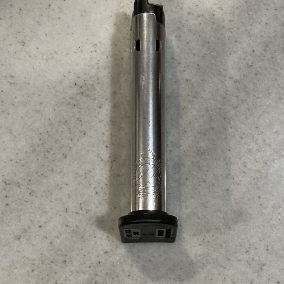 Image 1 - Springfield XDS 9mm magazine 