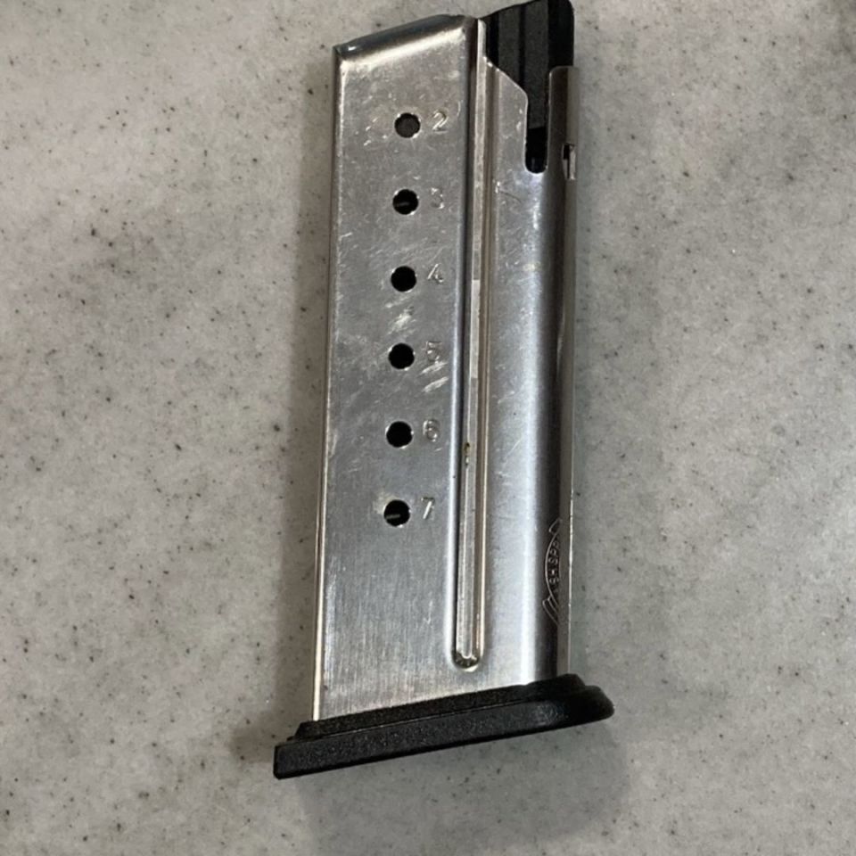Image 2 - Springfield XDS 9mm magazine 
