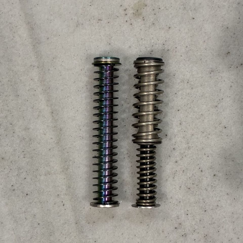 Image 1 - Glock 26 recoil springs
