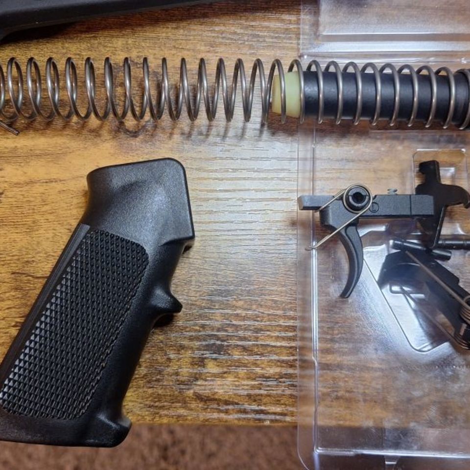 Image 3 - Magpul brace, trigger, buffer