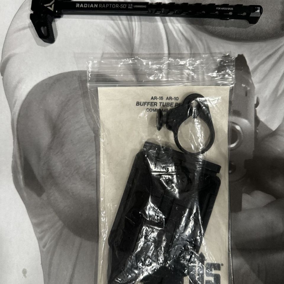 Image 3 - Clearing out sale