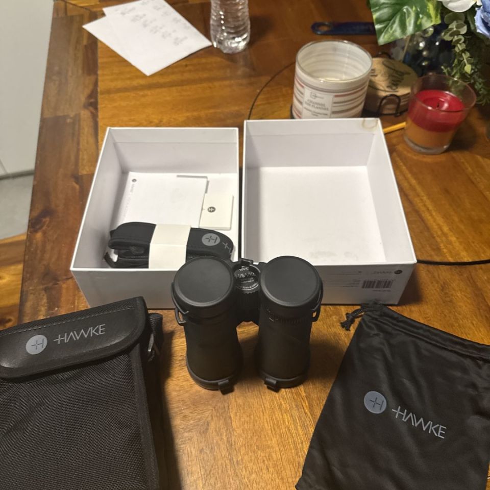 Image 1 - Hawke Vantage Binoculars