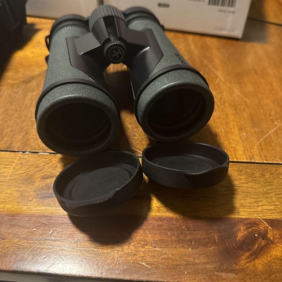 Image 2 - Hawke Vantage Binoculars