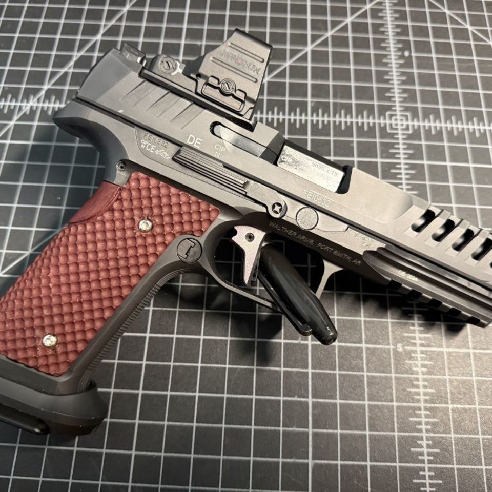 Image 4 - Walther PDP SF LOK Grips