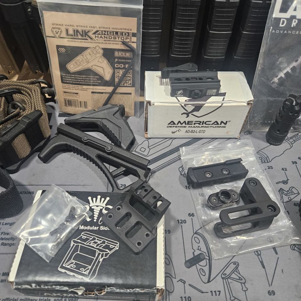 Image 4 - Lots of accessories 