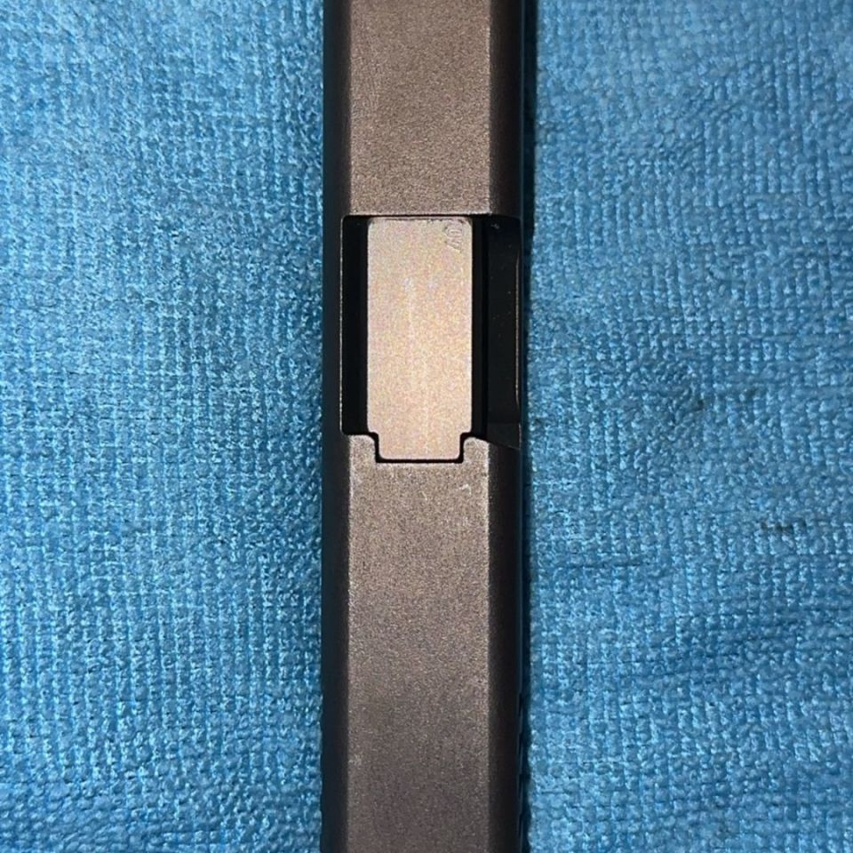 Image 2 - Glock 27 oem upper
