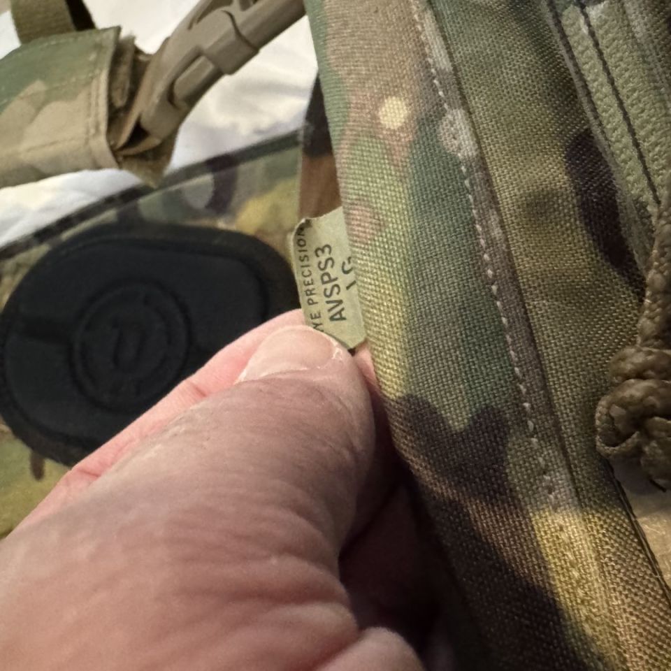 Image 4 - Crye AVS Lrg w extras, new OBO