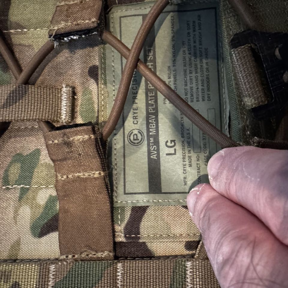 Image 2 - Crye AVS Lrg w extras, new OBO