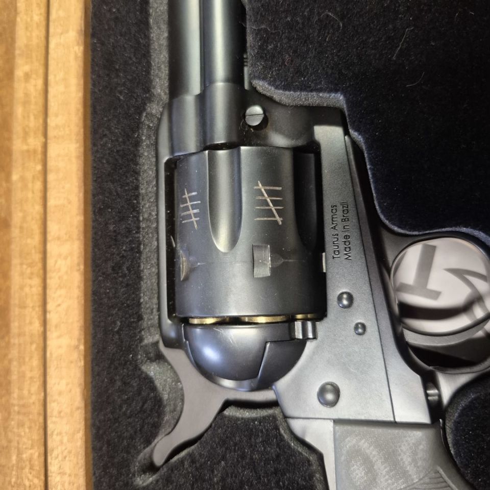 Image 4 - BCS x Taurus Big Iron 134/500