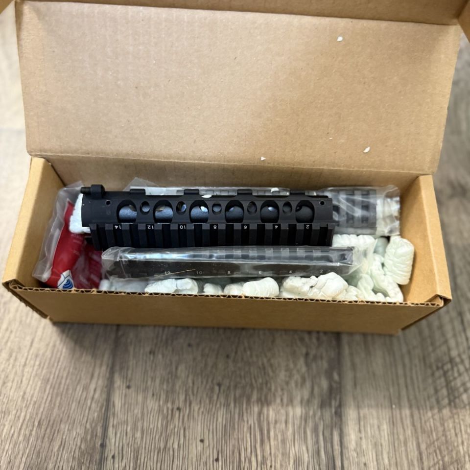 Image 7 - Surefire M73 Rail System NIB