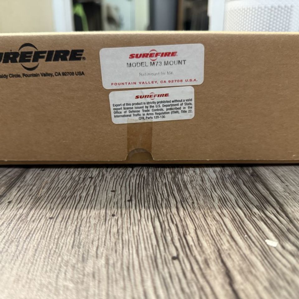 Image 4 - Surefire M73 Rail System NIB