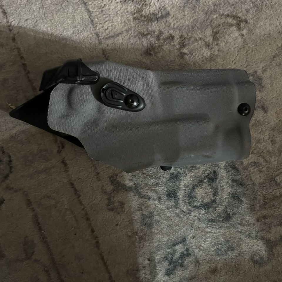 Image 1 - 6354 Safarialand holster 