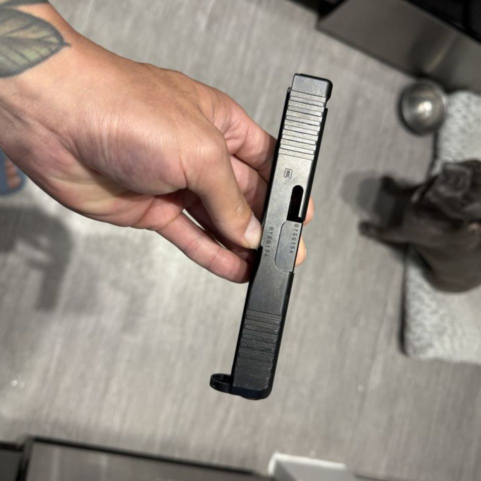 Image 2 - Glock 19.5 NON MOS Stripped 