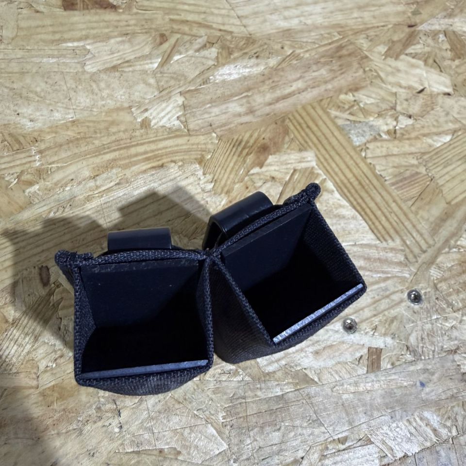 Image 2 - Esstac Kiwi Glock Mag Pouch