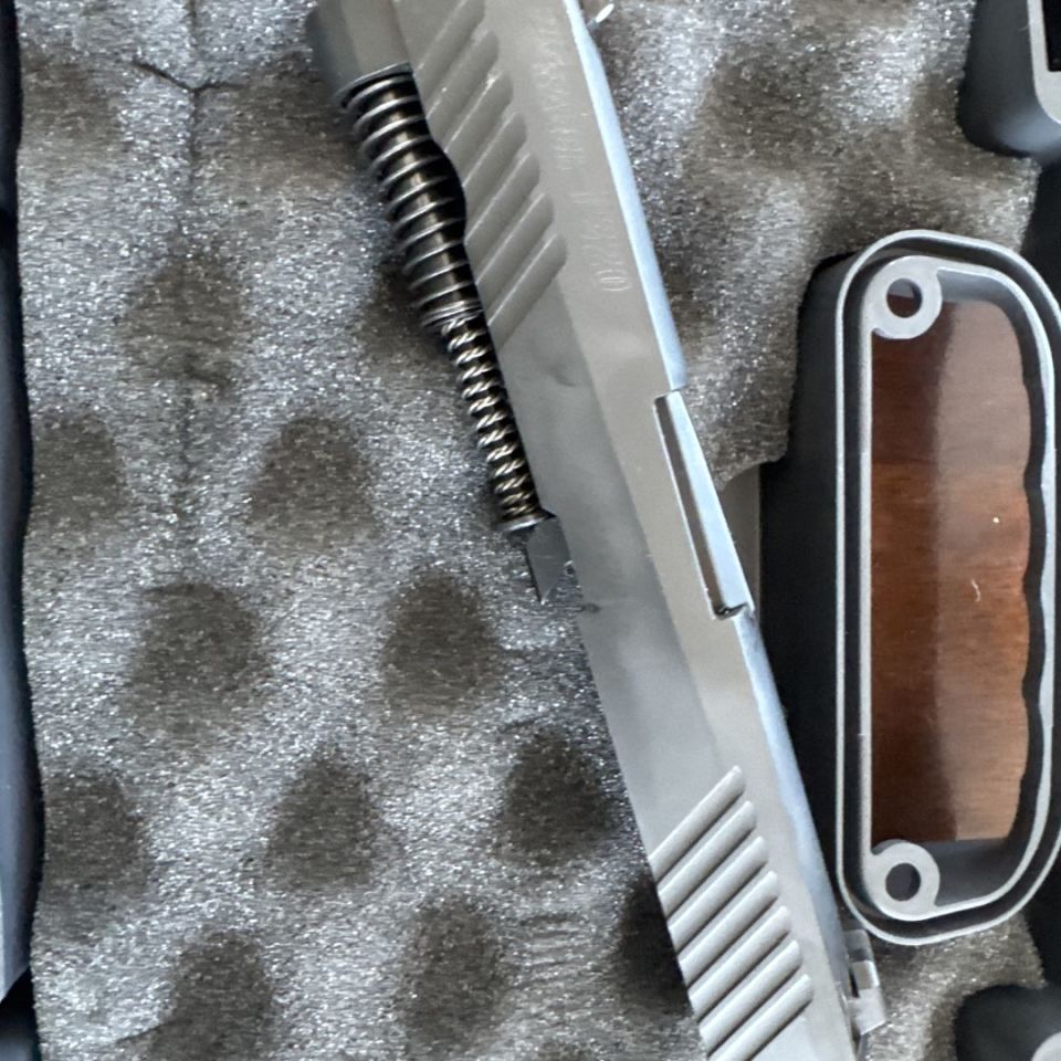 Image 2 - P320 compact 40 conversion