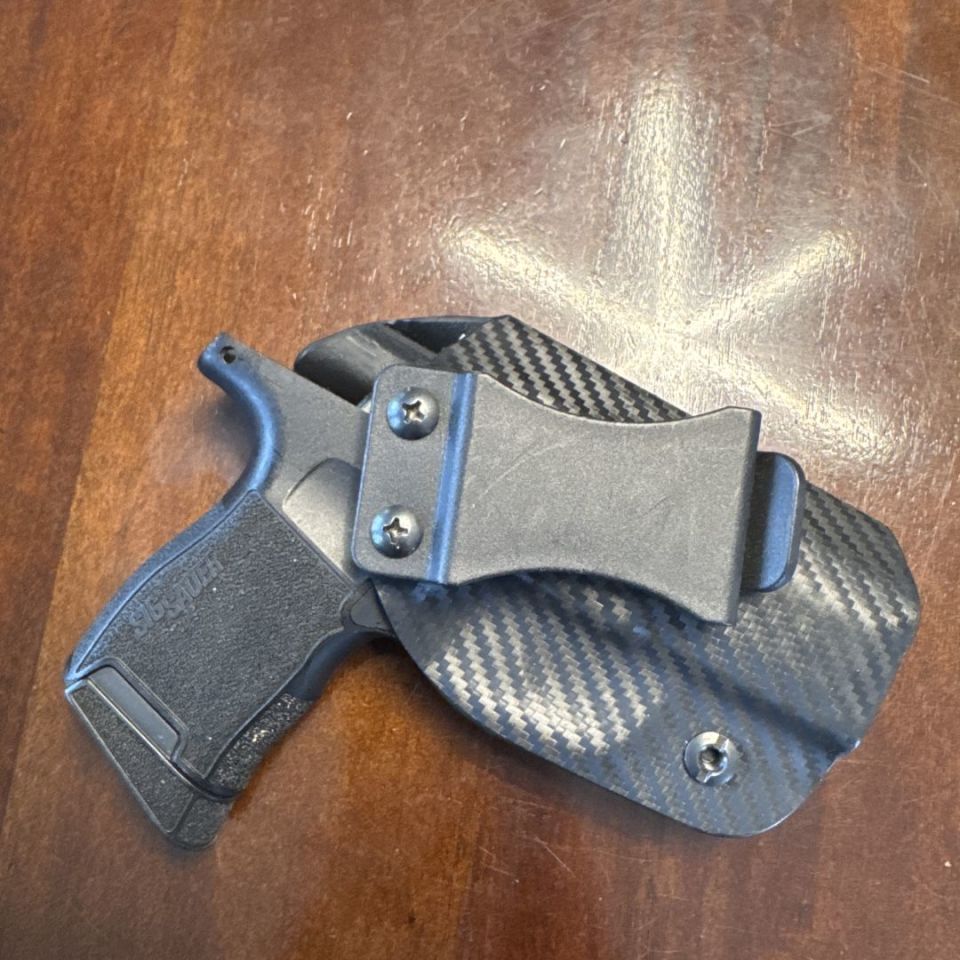 Image 1 - P365 frame/mag/holster