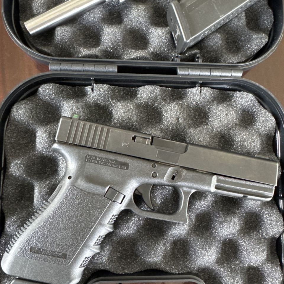 Image 2 - Glock 20 gen 3