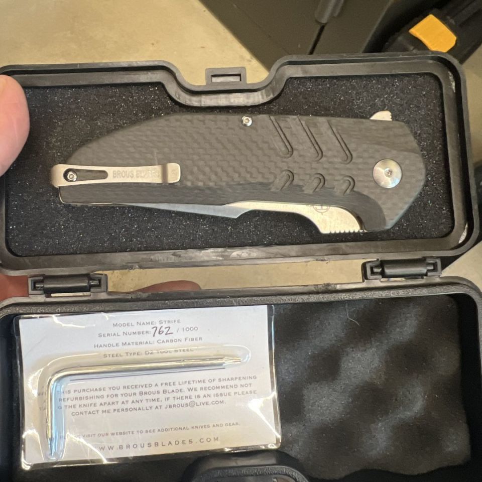 Image 2 - Brous Carbon Strife 762/1000