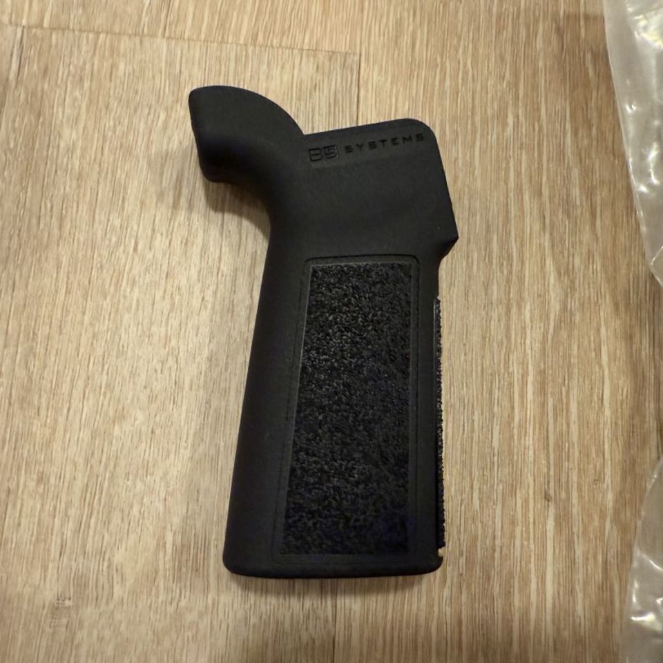 Image 3 - B5 Sopmod P23 Lower Build Kit