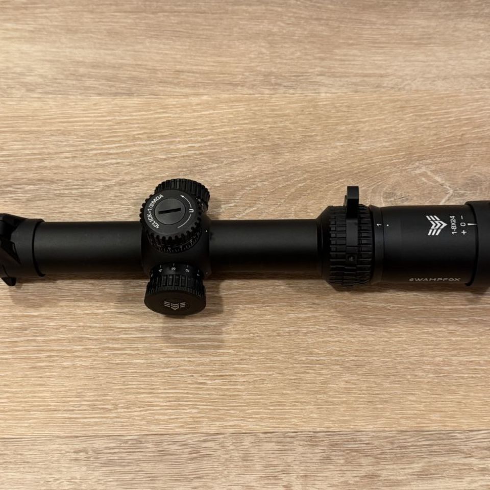 Image 1 - Swampfox 1-8 Tomahawk Guerilla