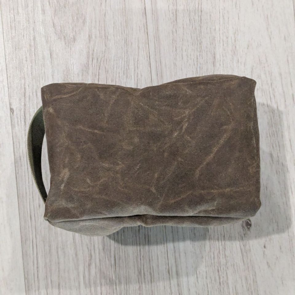 Image 4 - Waxed Canvas Shooting Bags