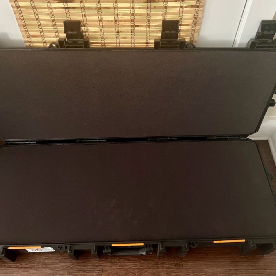 Image 2 - Pelican Vault V800 Brand New