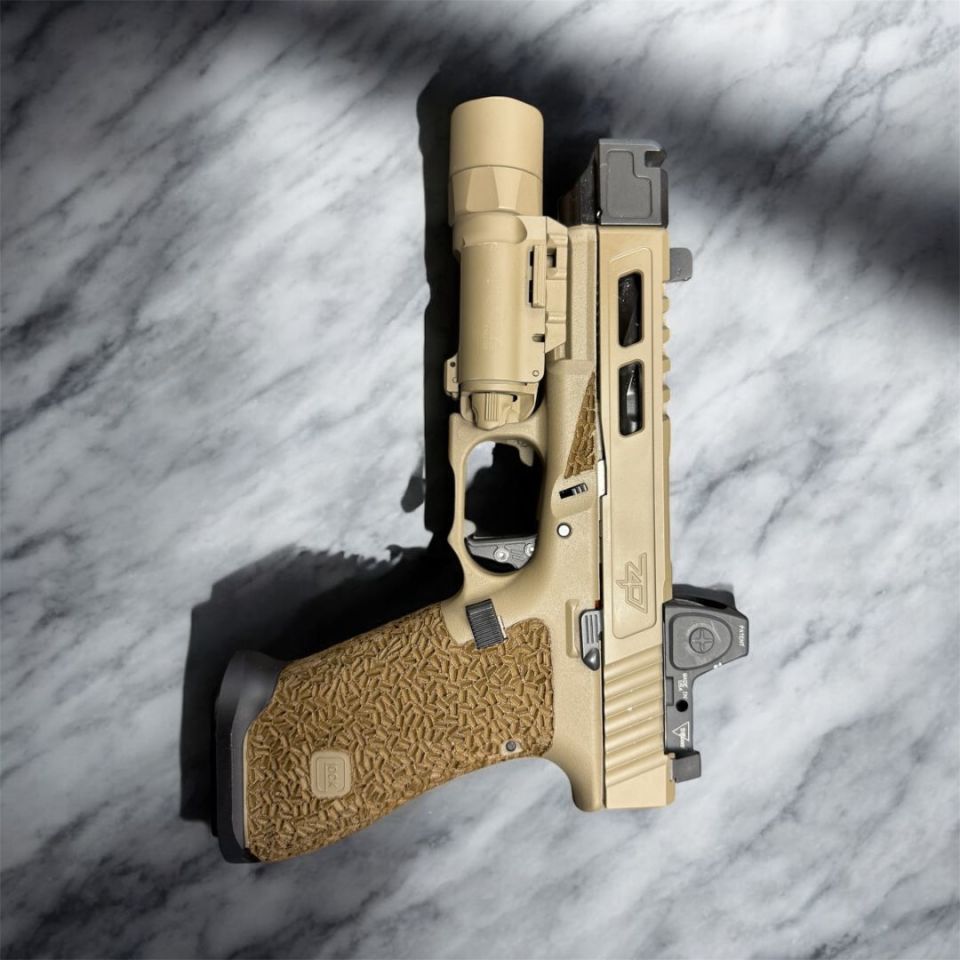 Image 2 - Coochie glock