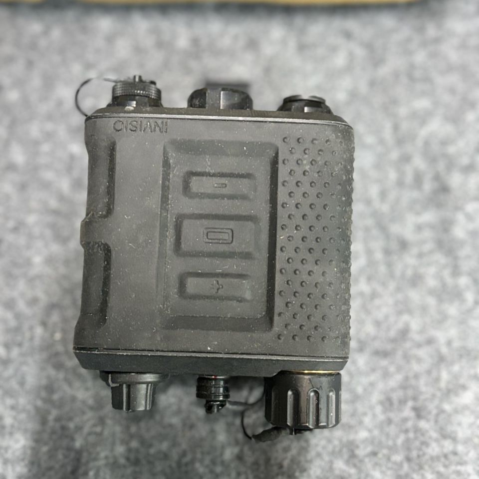 Image 3 - Invisio x50 kit with x5 in-ear