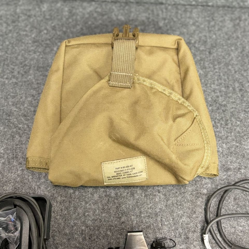 Image 5 - Invisio x50 kit with x5 in-ear