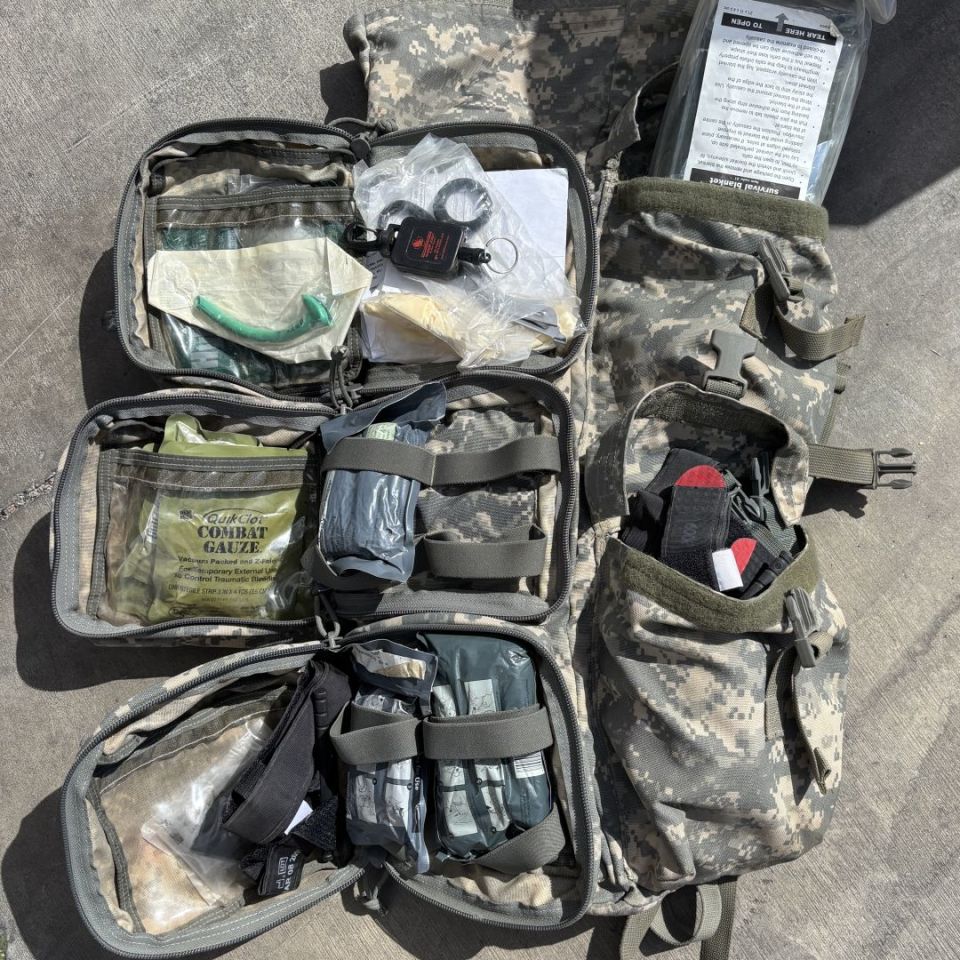 Image 2 - NAR combat casualty KIT
