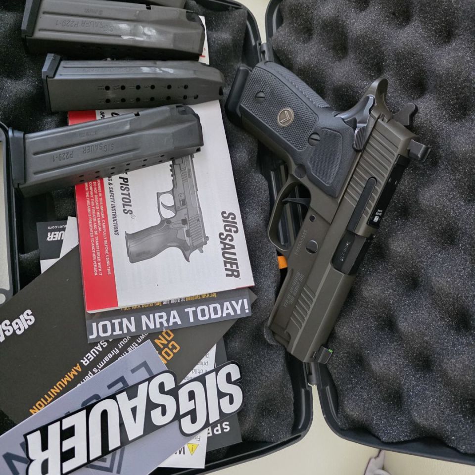 Image 4 - Sig Sauer P229 SAO OR