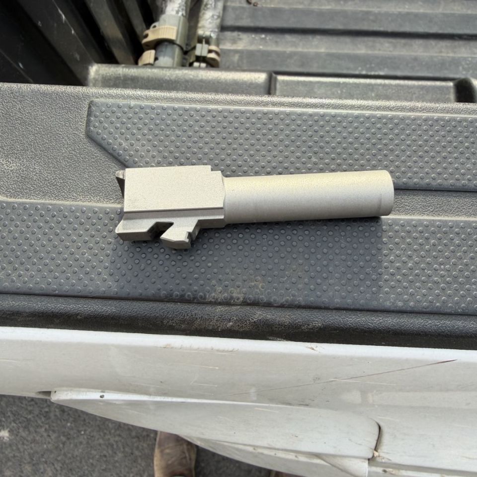 Image 2 - Glock 27 gen 4 9mm barrel