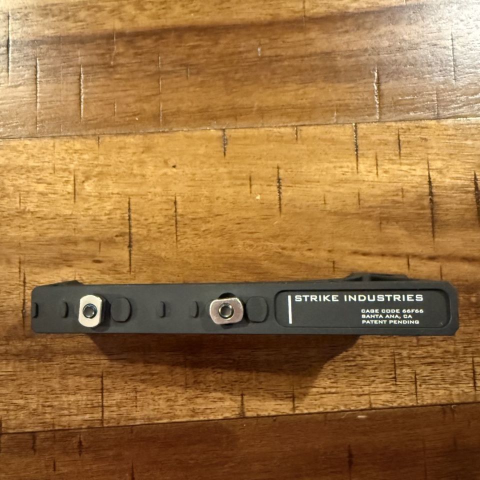 Image 4 - Strike Industries foregrip