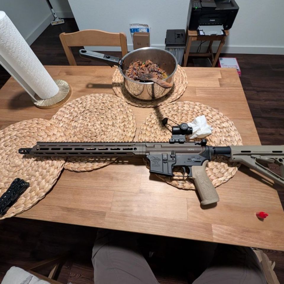 Image 3 - DDM4V7 upper 