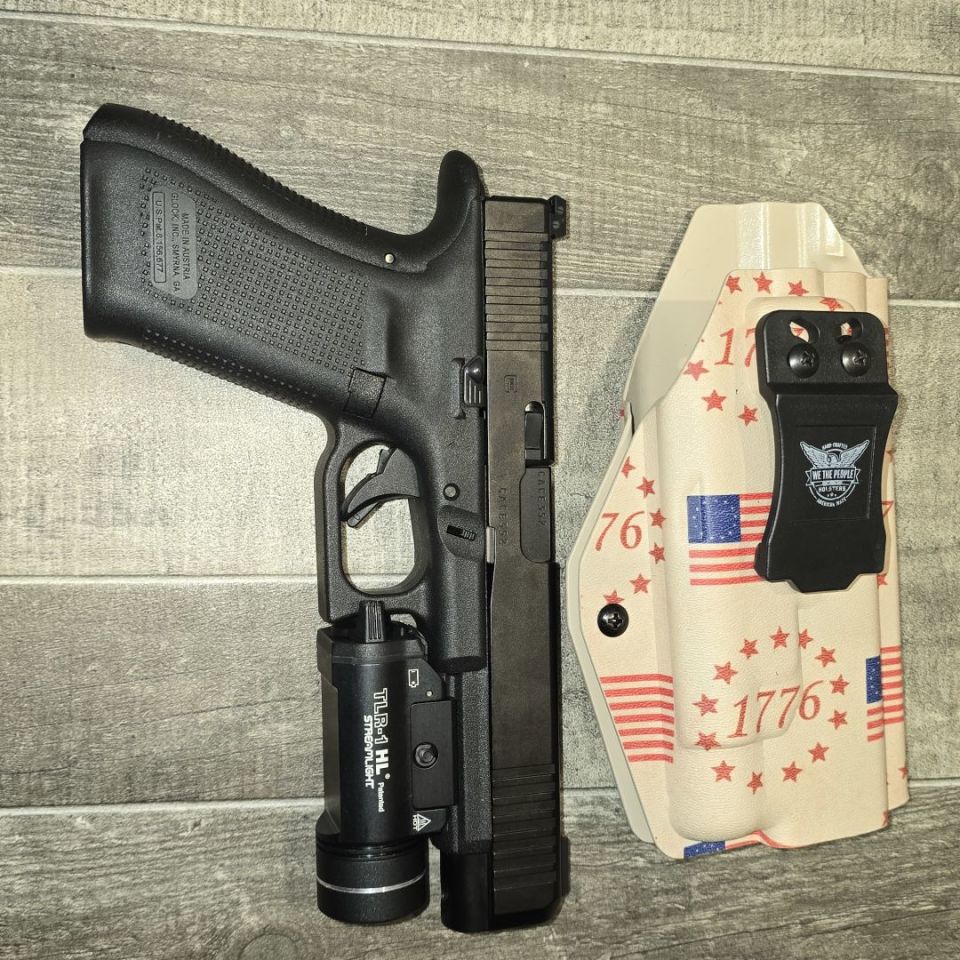 Image 3 - We The People Glock 34 Holster