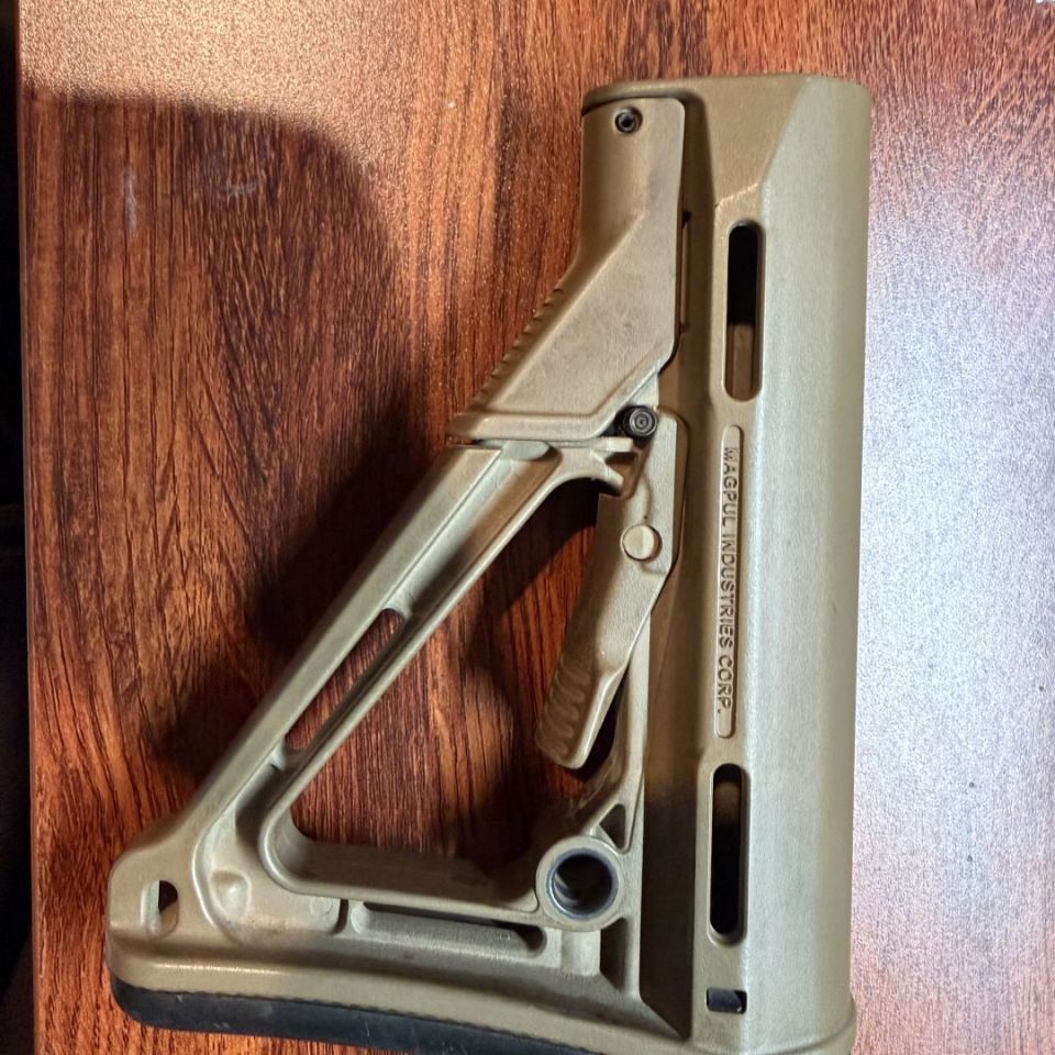 Image 4 -  FDE furniture/accessories