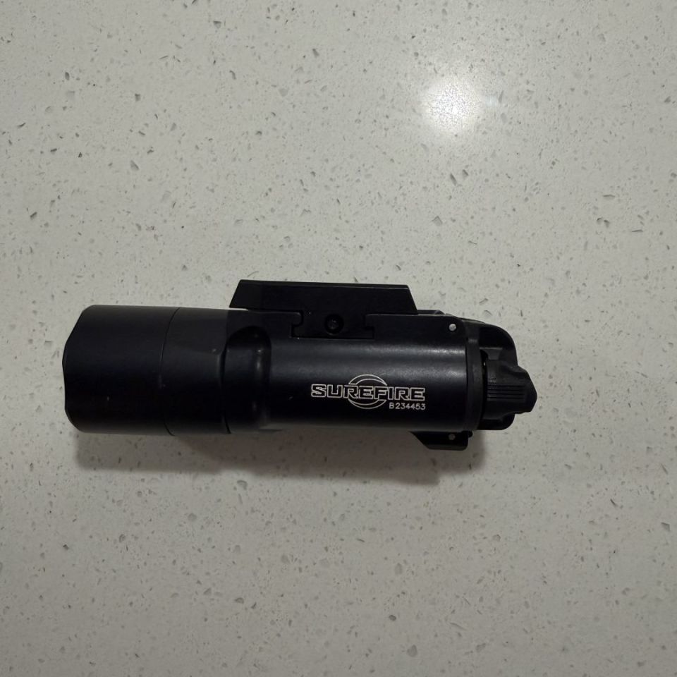 Image 5 - Surefire x300 turbo 