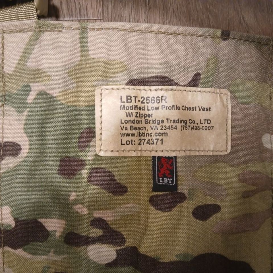 Image 3 - LBT-2586R SPLIT RIG W/ POUCHES