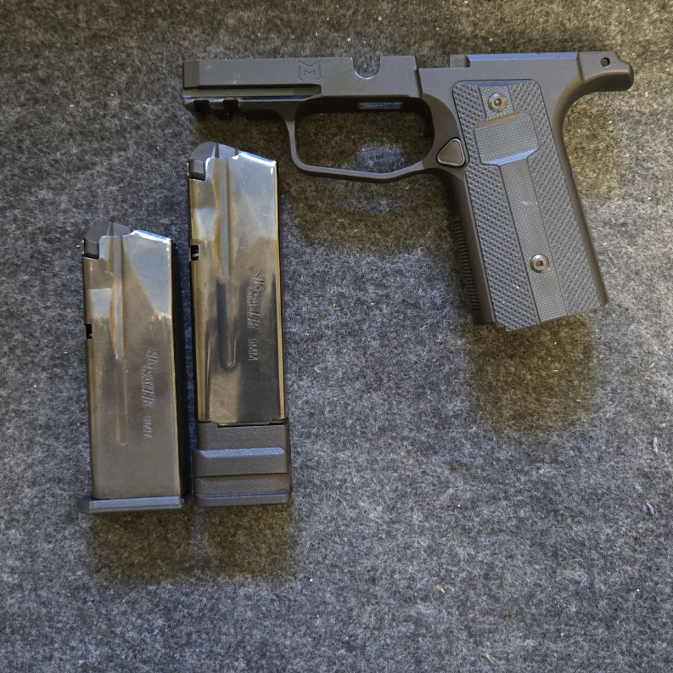 Image 1 - Mischief Machine P365XL & Mags
