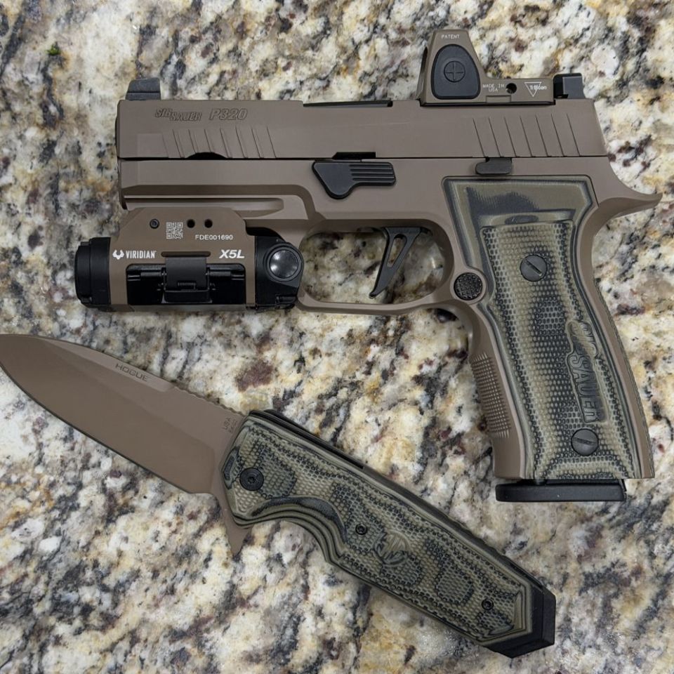 Image 2 - Sig 320 AXG Scorpion package