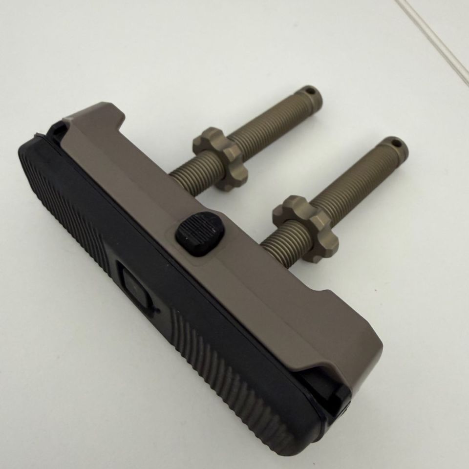 Image 1 - Q fix standard size buttpad