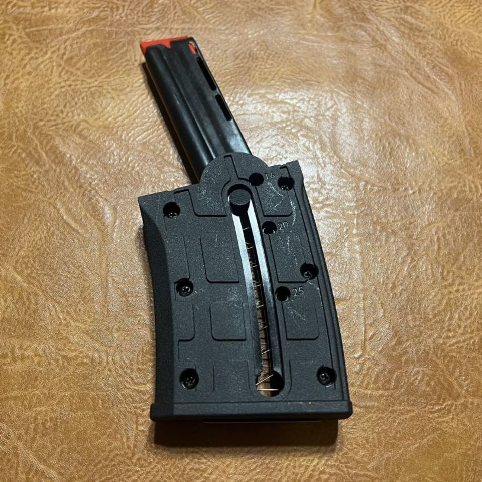 Image 5 - Mossberg 715 25rd .22lr Mag