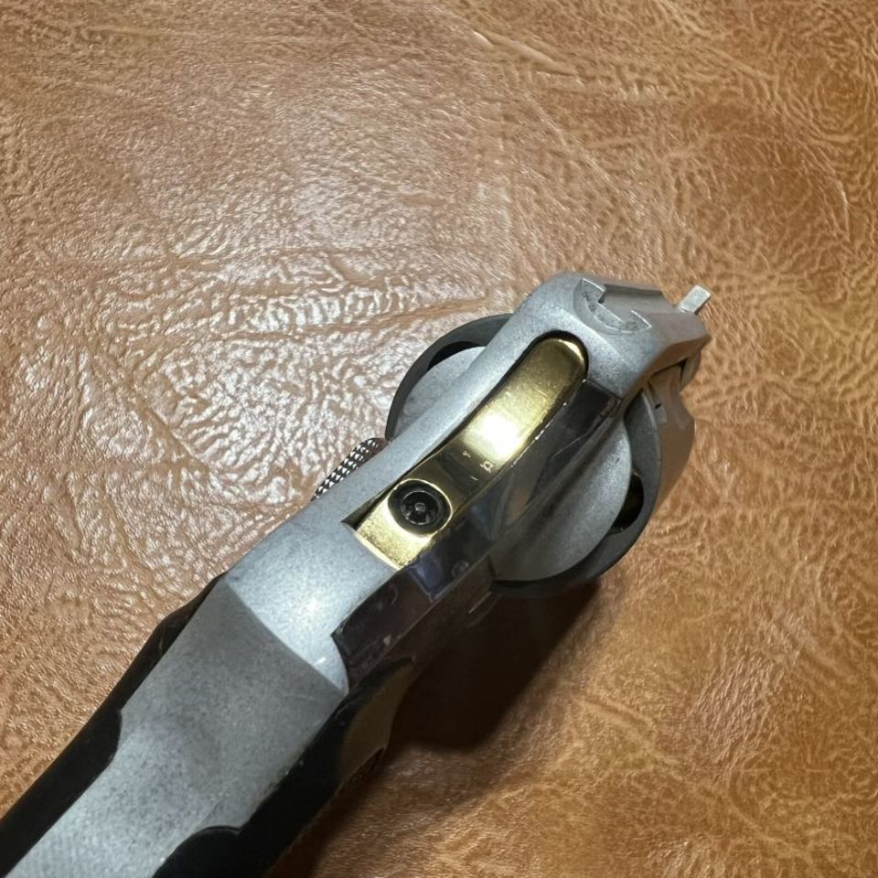 Image 4 - RARE Taurus 85 VIEW 