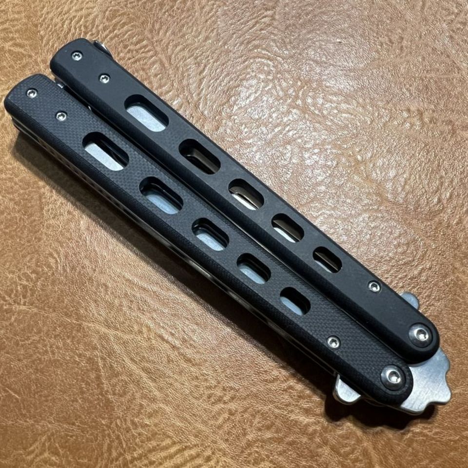 Image 4 - Boker 4.25" Balisong 