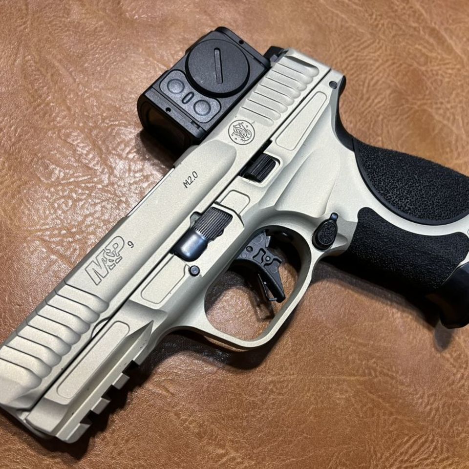 Image 2 - M&P9 Metal Spec VI Aimpoint