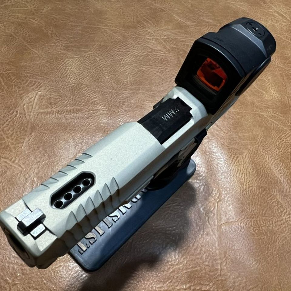 Image 5 - M&P9 Metal Spec VI Aimpoint