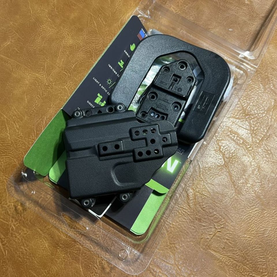 Image 2 - SHIELD PLUS ALIENGEAR PHOTON 