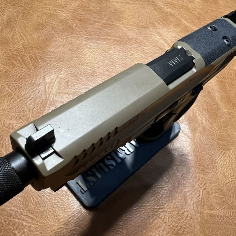 Image 5 - M&P9 2.0 Metal Threaded FDE