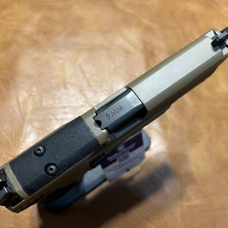 Image 4 - M&P9 2.0 Metal Threaded FDE